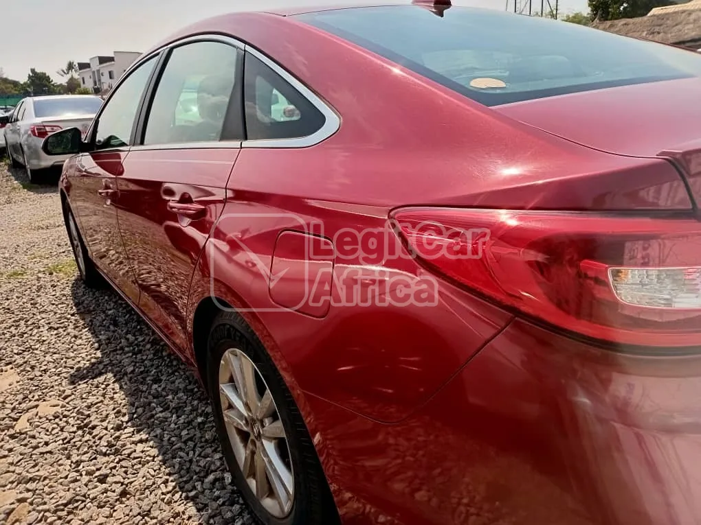 HYUNDAI Sonata 2016 model view 4 more