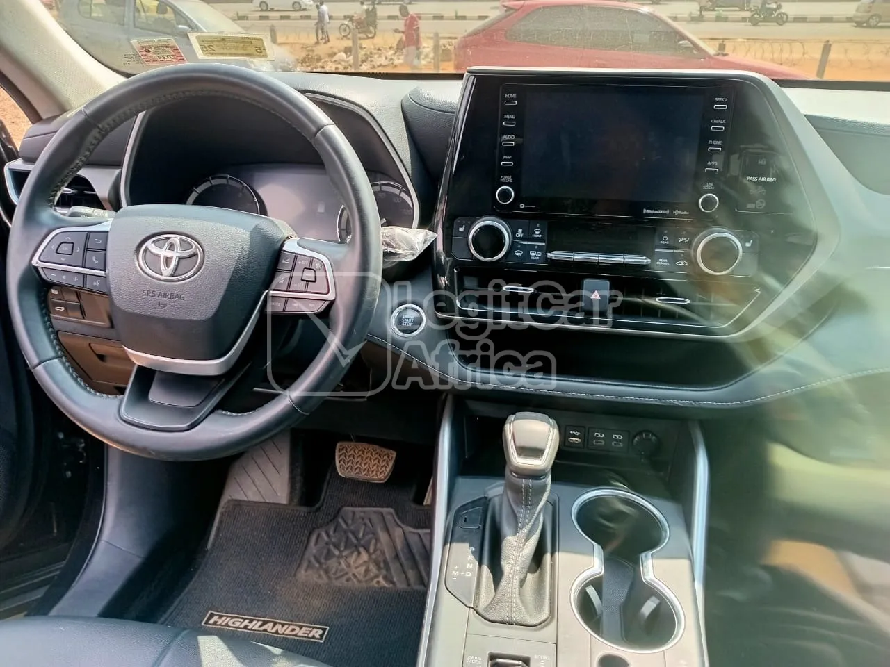 TOYOTA Highlander 2022  view 3
