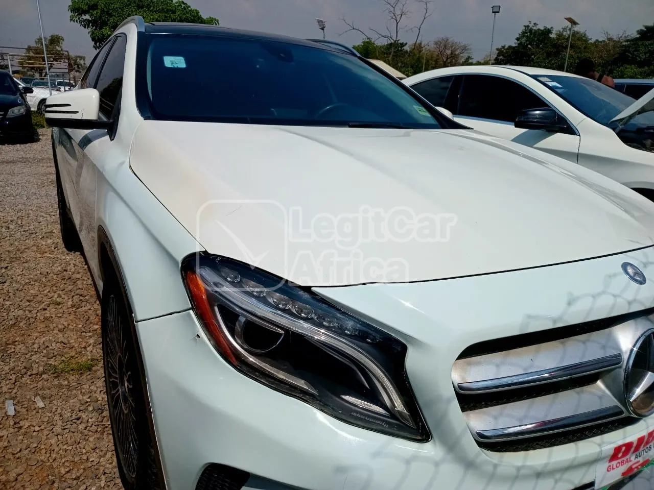 MERCEDES-BENZ GLA 250