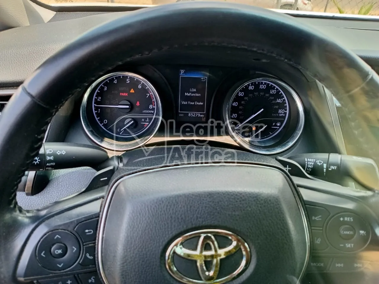 TOYOTA Camry 2019  view 3
