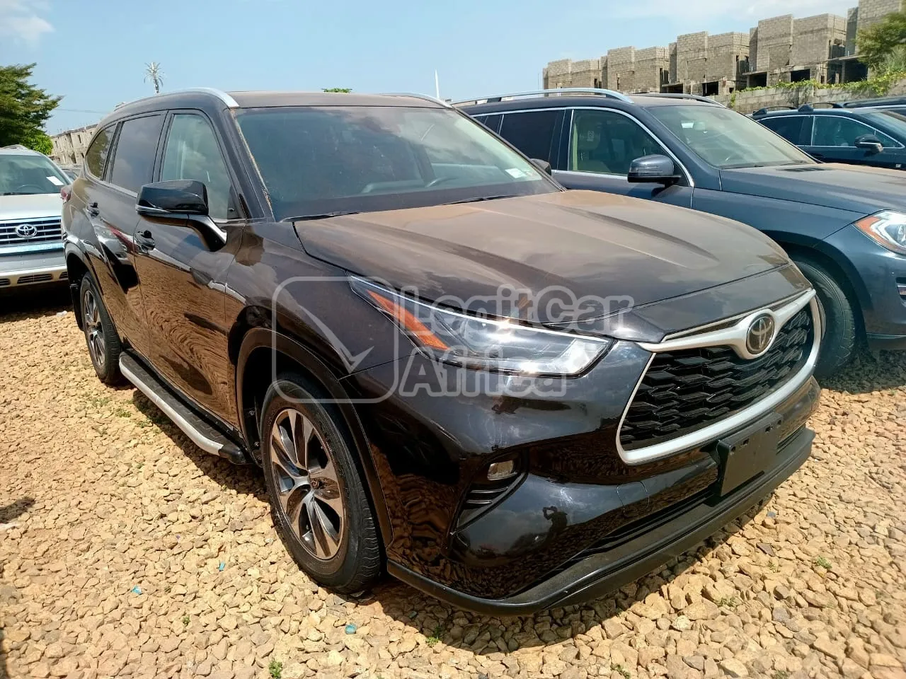 TOYOTA Highlander 2022  view 4 more