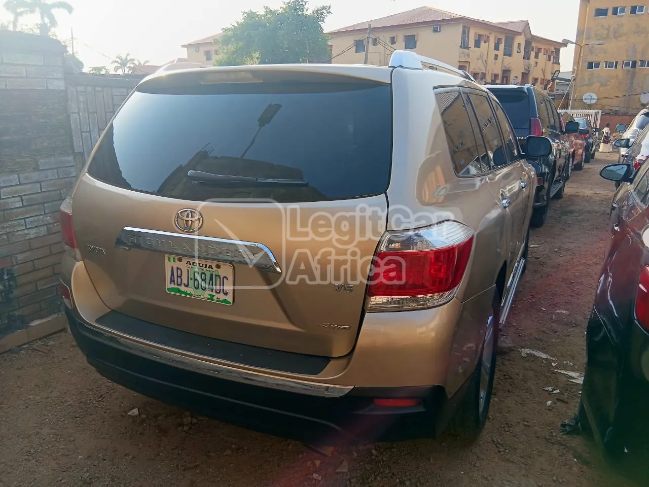 TOYOTA Highlander 2008  view 3