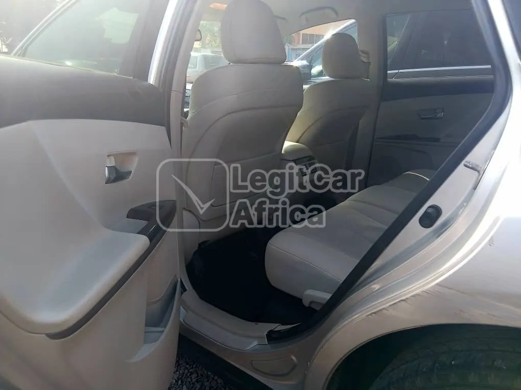 TOYOTA Venza 2011  view 3