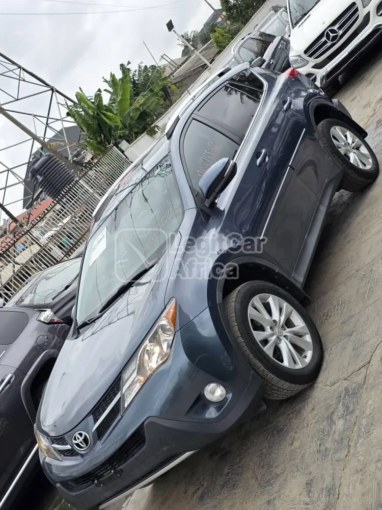 MERCEDES-BENZ GLE-Class 2017 view 2